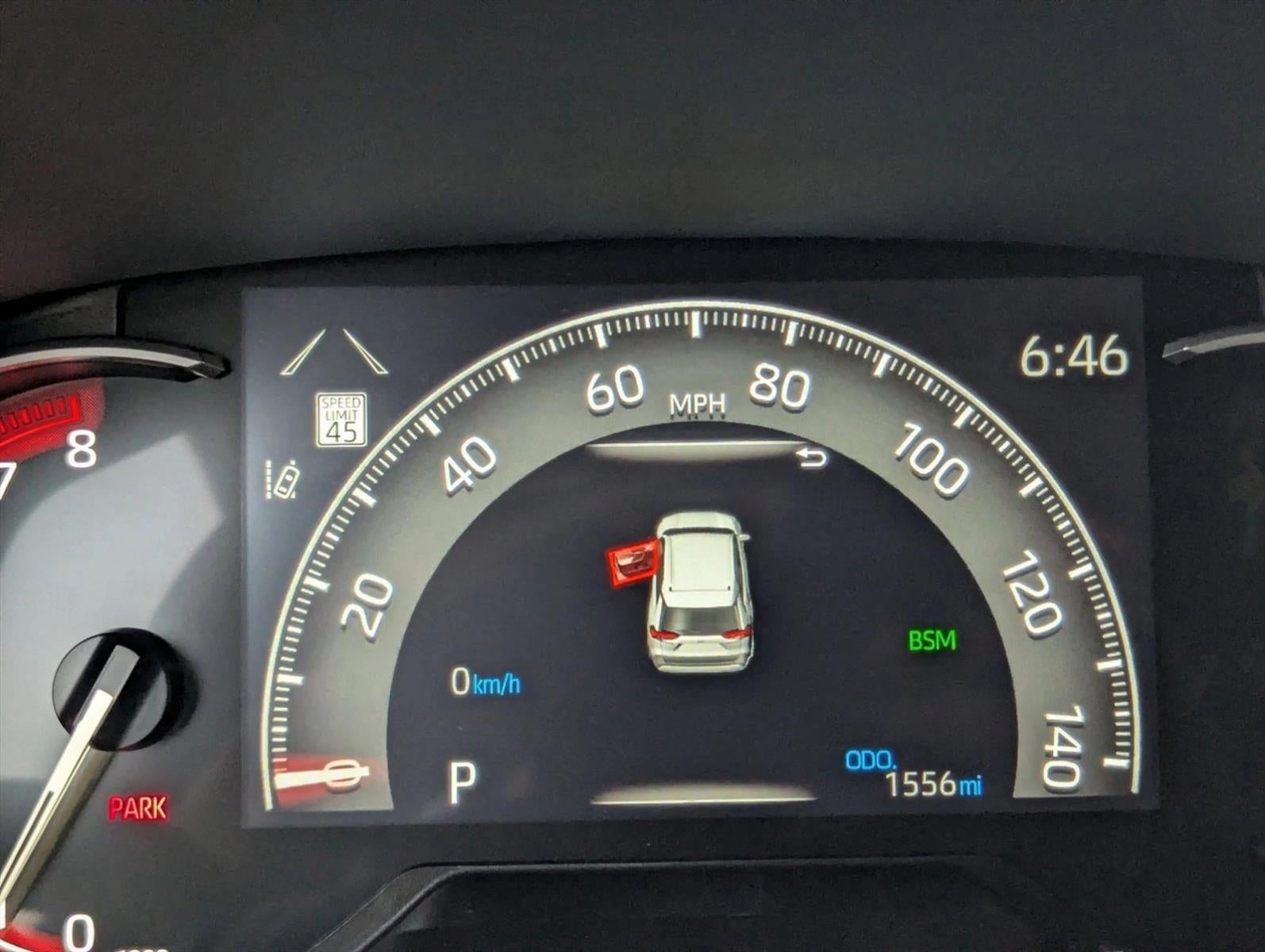 2025 Toyota RAV4 XLE FWD (GS)