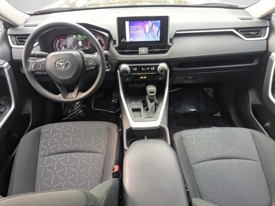 2025 Toyota RAV4 XLE FWD (GS)