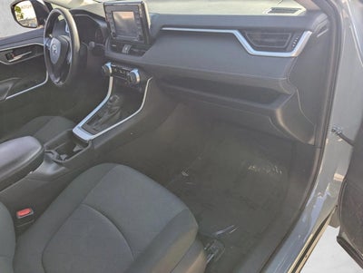 2020 Toyota RAV4 XLE FWD (GS)
