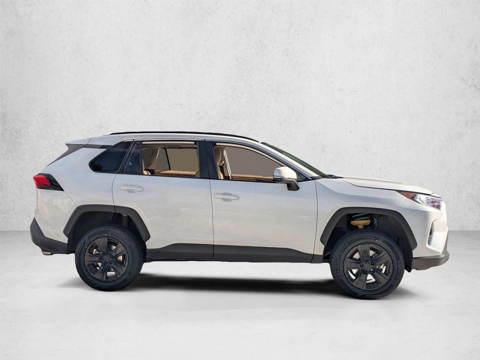 2021 Toyota RAV4 XLE FWD (GS)