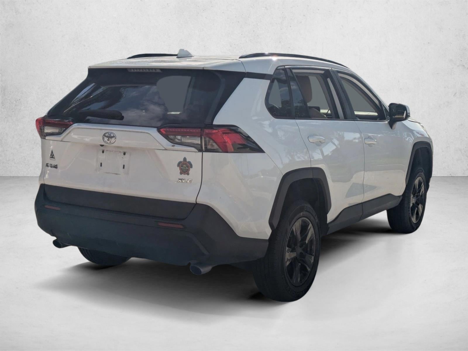 2021 Toyota RAV4 XLE FWD (GS)