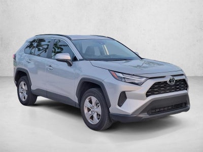 2025 Toyota RAV4 XLE FWD (GS)