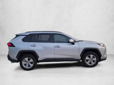 2025 Toyota RAV4 XLE FWD (GS)