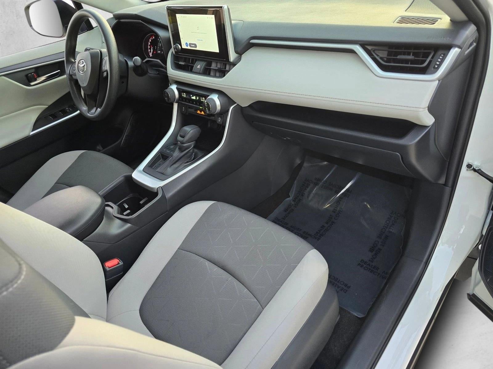 2025 Toyota RAV4 XLE FWD (Natl)