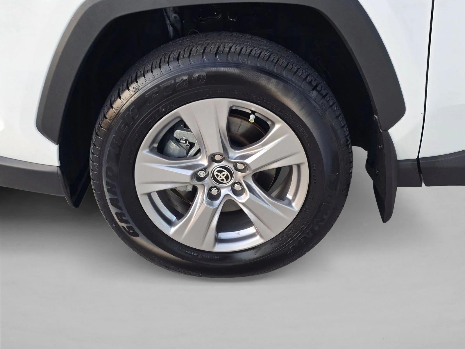 2025 Toyota RAV4 XLE FWD (Natl)