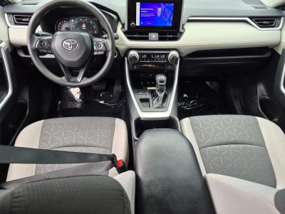 2024 Toyota RAV4 XLE FWD (Natl)