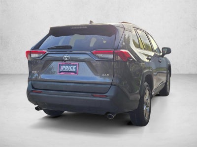 2022 Toyota RAV4 XLE FWD (GS)