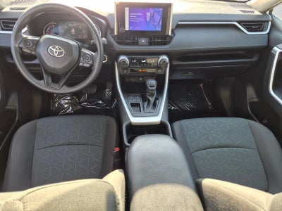 2023 Toyota RAV4 XLE FWD (GS)