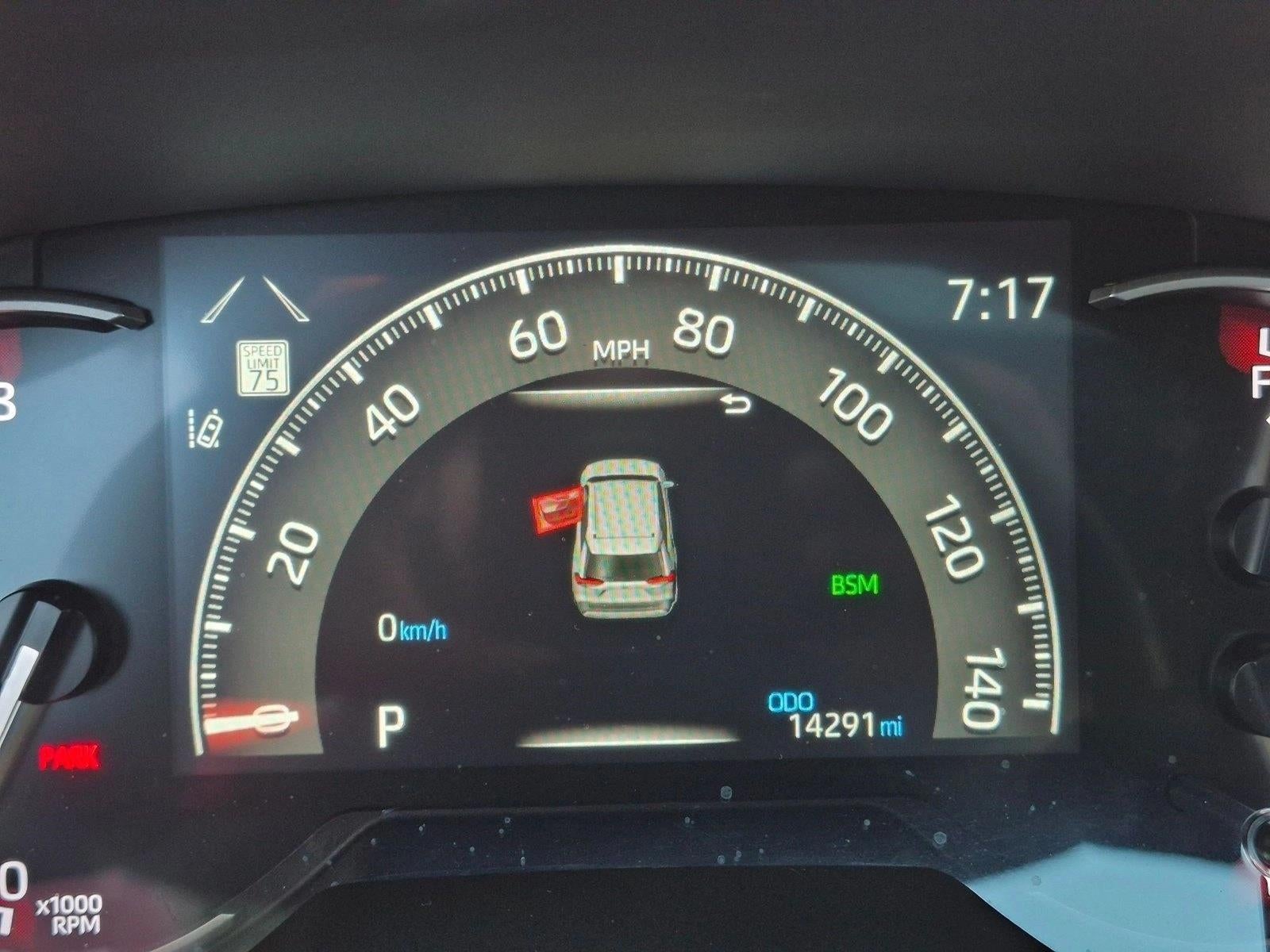 2025 Toyota RAV4 XLE FWD (Natl)