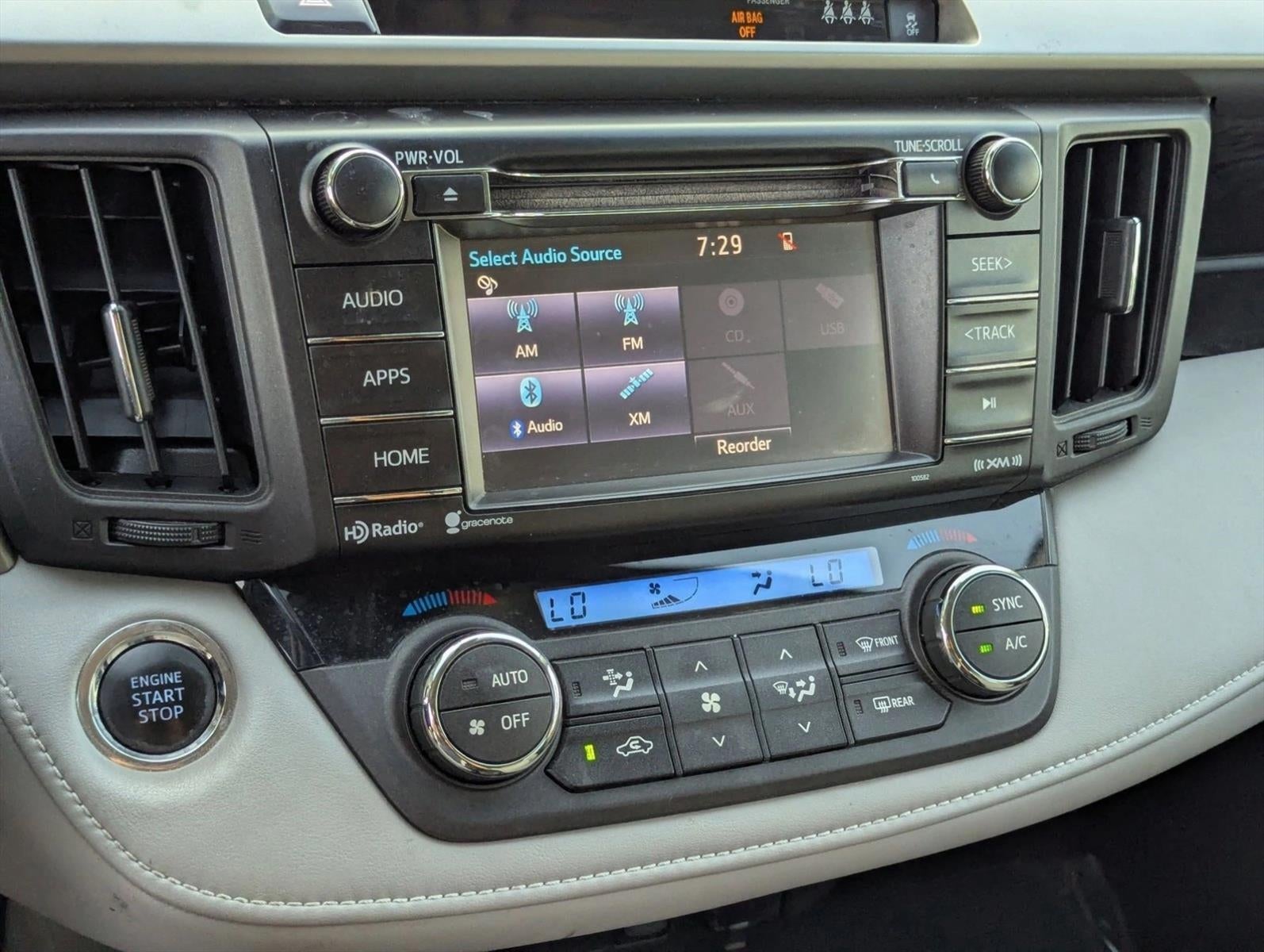 2018 Toyota RAV4 XLE FWD (GS)