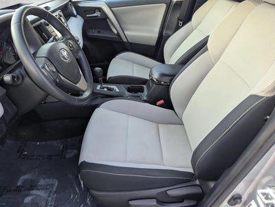 2018 Toyota RAV4 XLE FWD (GS)