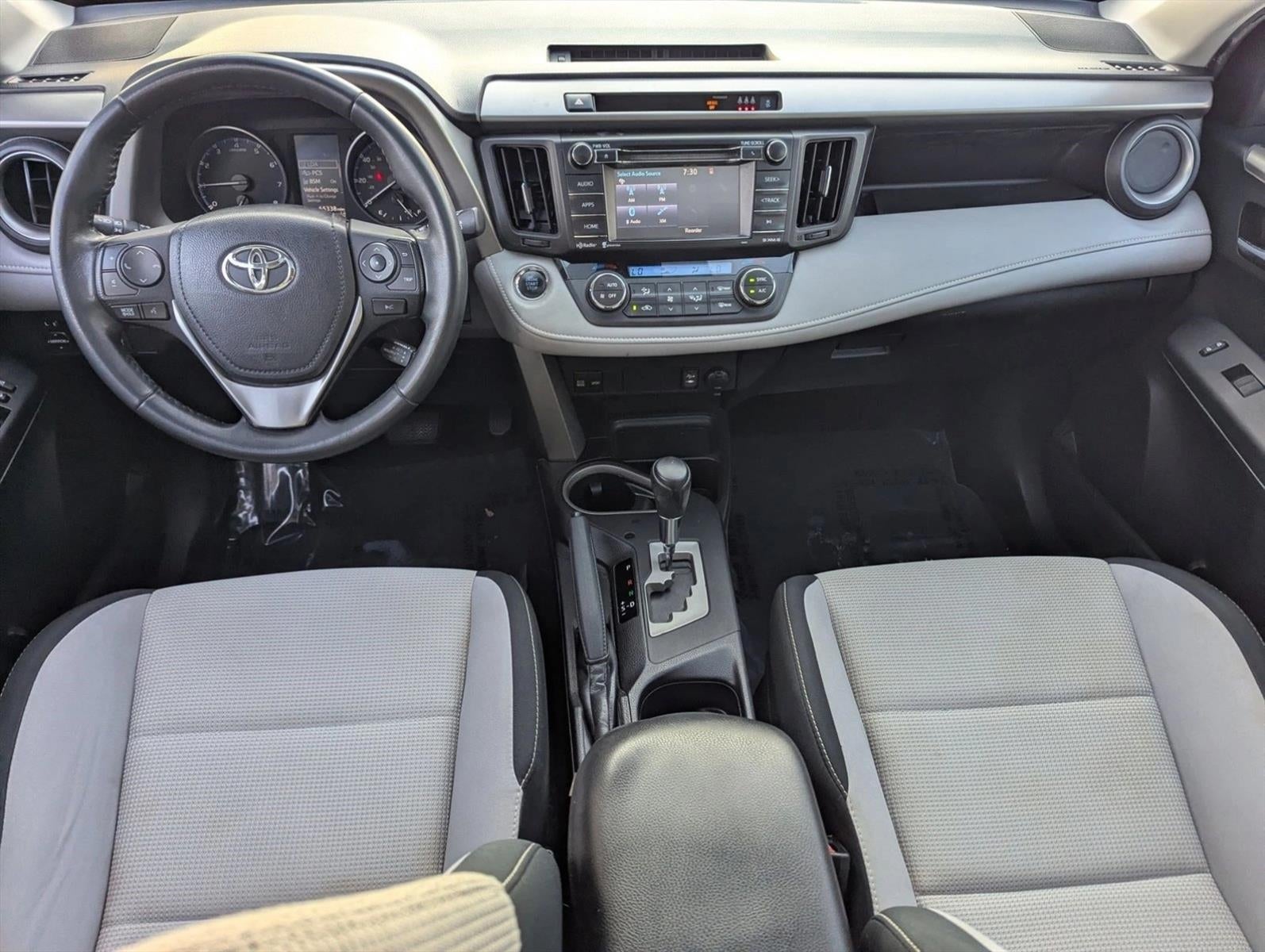2018 Toyota RAV4 XLE FWD (GS)