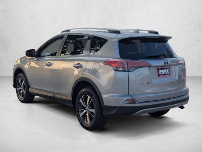2018 Toyota RAV4 XLE FWD (GS)