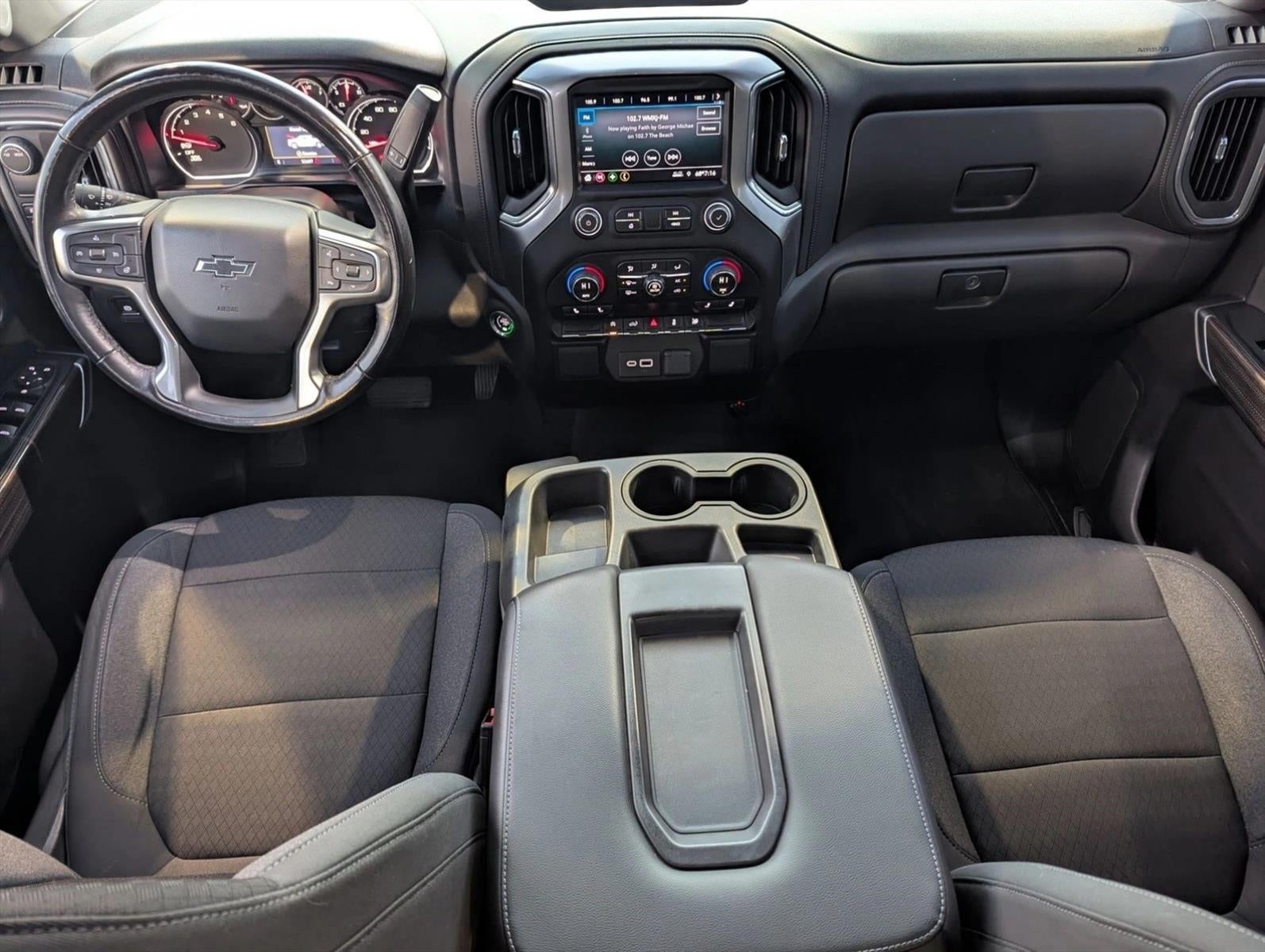 2020 Chevrolet Silverado 1500 Crew Cab Short Box 2-Wheel Drive RST