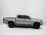 2022 Toyota Tacoma 2WD 2WD SR5 Double Cab 5' Bed V6 AT (GS)