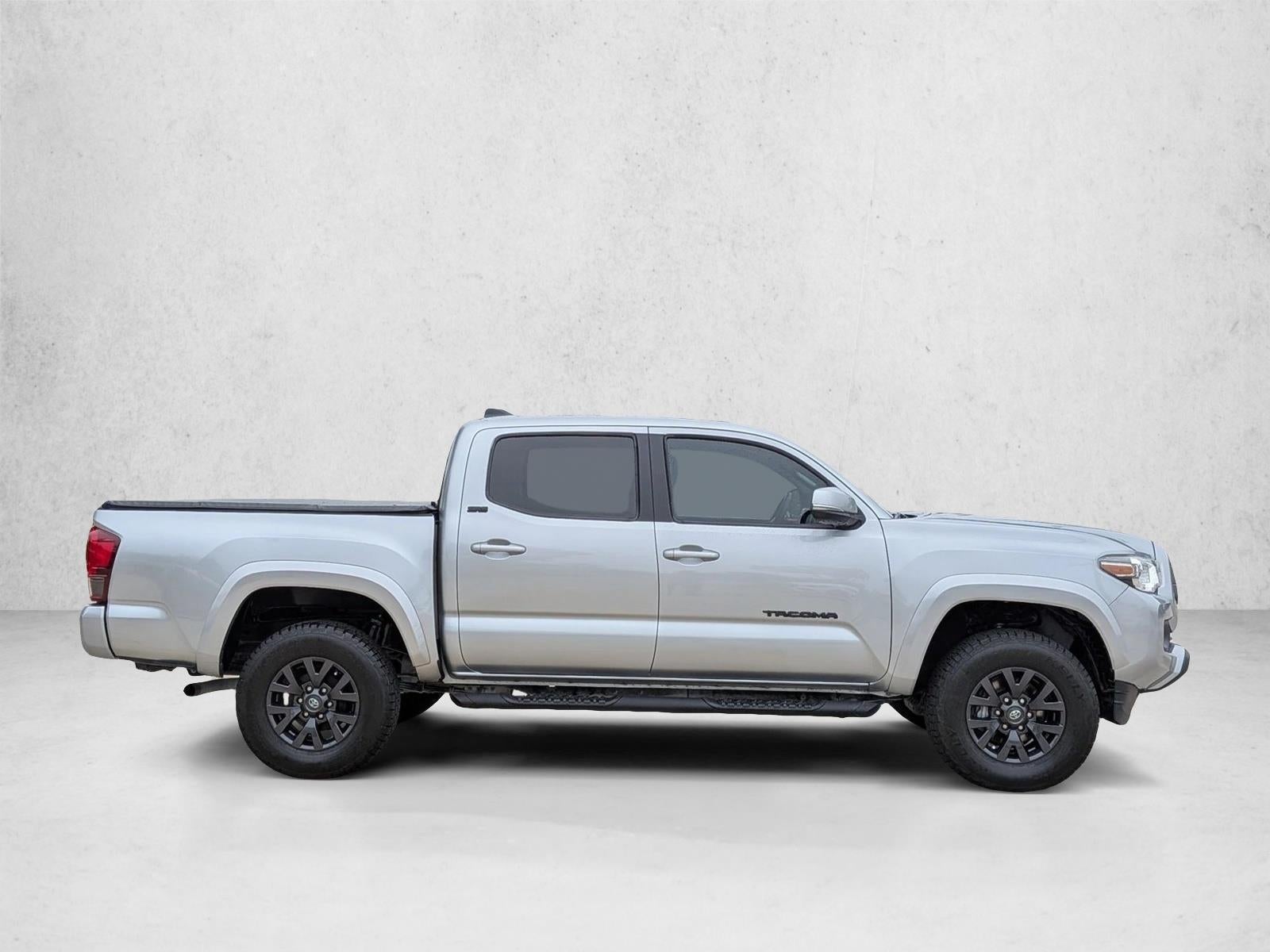 2022 Toyota Tacoma 2WD 2WD SR5 Double Cab 5' Bed V6 AT (GS)