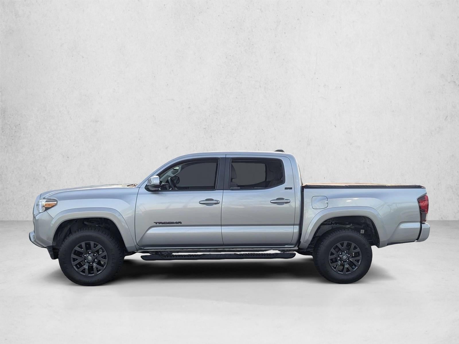 2022 Toyota Tacoma 2WD 2WD SR5 Double Cab 5' Bed V6 AT (GS)