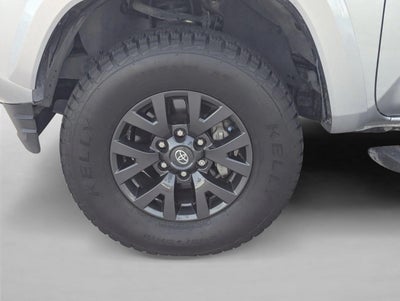 2022 Toyota Tacoma 2WD 2WD SR5 Double Cab 5' Bed V6 AT (GS)