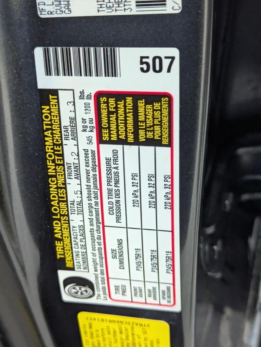 2022 Toyota Tacoma 2WD 2WD SR5 Double Cab 5' Bed V6 AT (GS)