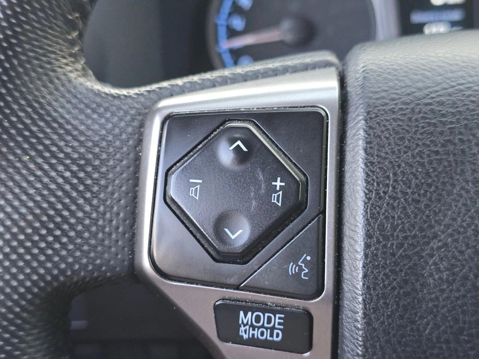 2022 Toyota Tacoma 2WD 2WD SR5 Double Cab 5' Bed V6 AT (GS)