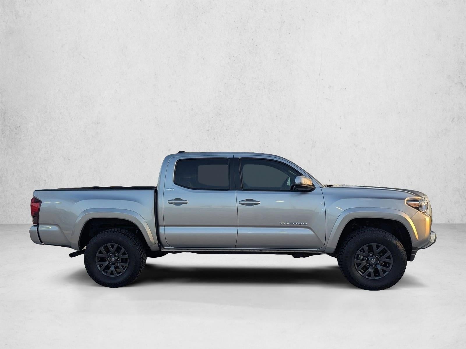 2023 Toyota Tacoma 4WD 4WD SR5 Double Cab 5' Bed V6 AT (GS)