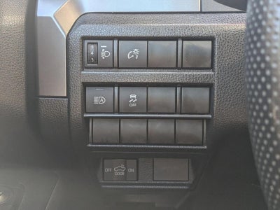 2025 Toyota Tacoma 2WD 2WD SR5 Double Cab 5' Bed AT (SE)