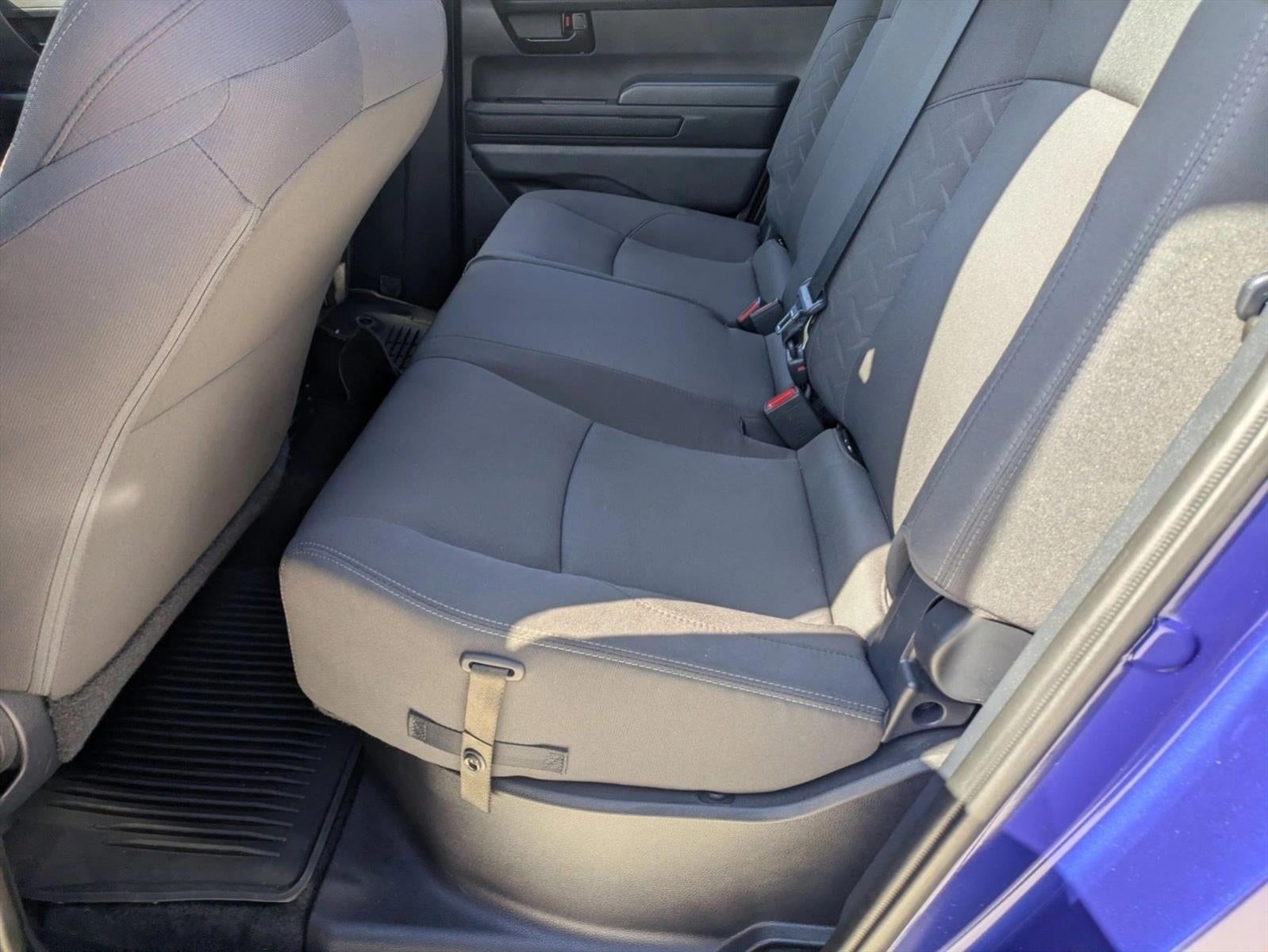 2025 Toyota Tacoma 2WD 2WD SR5 Double Cab 5' Bed AT (SE)