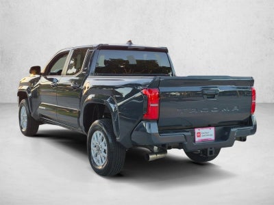 2026 Toyota Tacoma 2WD 2WD SR5 Double Cab 5' Bed AT (SE)