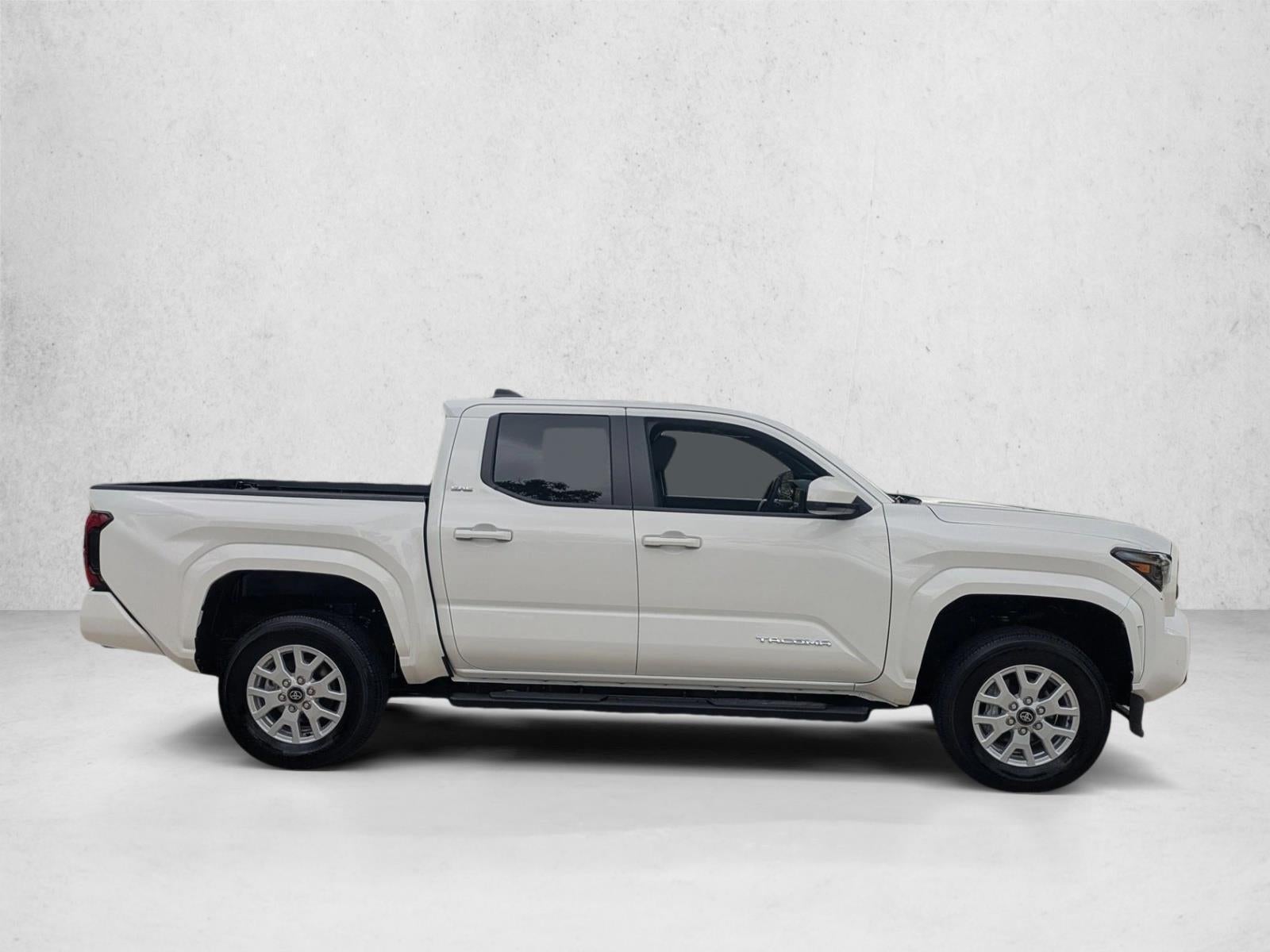 2024 Toyota Tacoma 4WD 4WD SR5 Double Cab 5' Bed AT (GS)