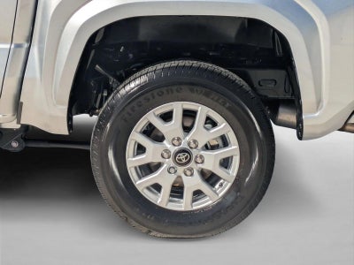 2024 Toyota Tacoma 4WD 4WD SR5 Double Cab 5' Bed AT (Natl)