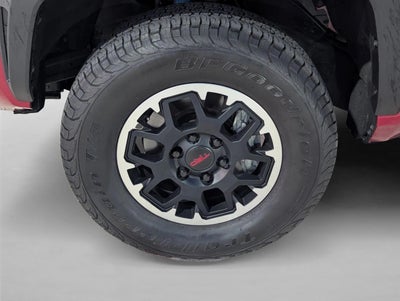 2024 Toyota Tacoma 4WD 4WD TRD Off Road Double Cab 5' Bed AT (Natl)