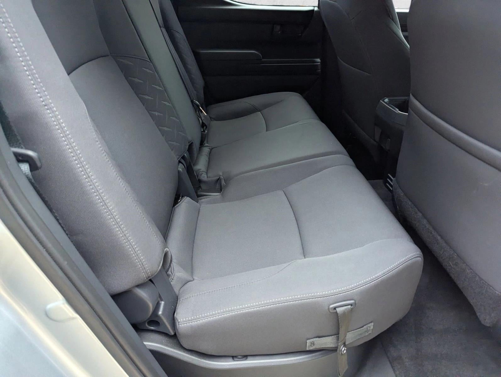 2024 Toyota Tacoma 4WD 4WD SR5 Double Cab 5' Bed AT (Natl)