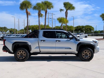 2025 Toyota Tacoma 4WD 4WD Trailhunter Hybrid Double Cab 6' Bed AT (Natl)