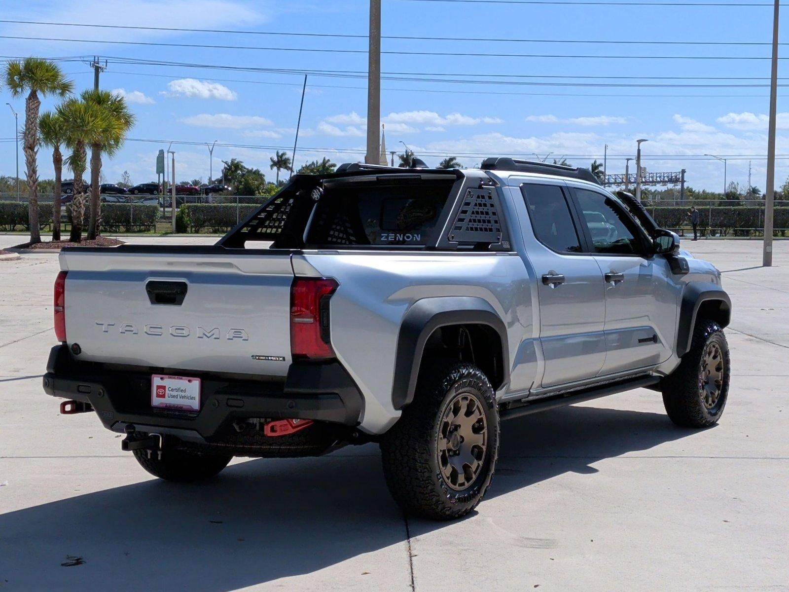 2025 Toyota Tacoma 4WD 4WD Trailhunter Hybrid Double Cab 6' Bed AT (Natl)