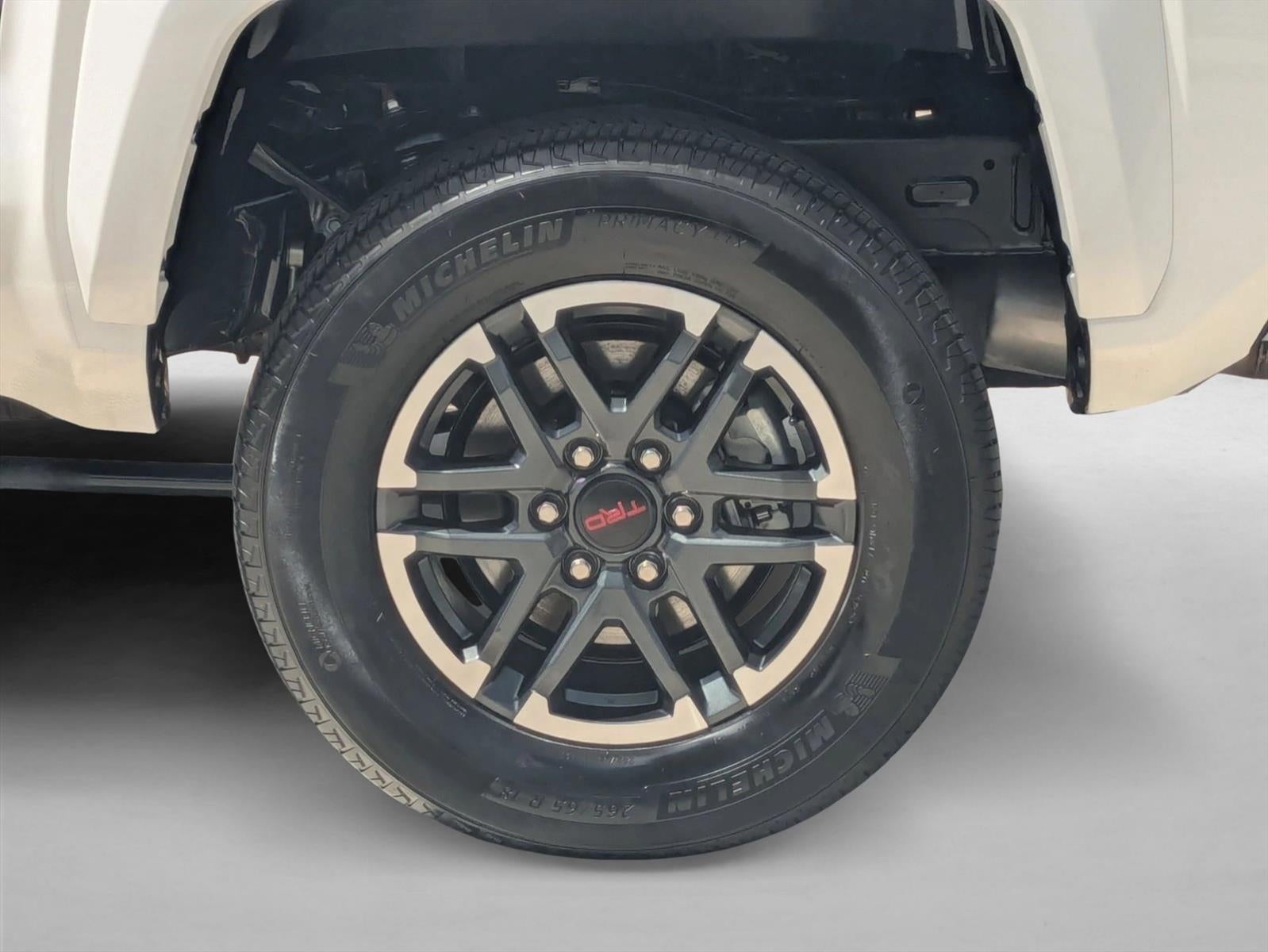 2025 Toyota Tacoma 4WD 4WD TRD Sport Hybrid Double Cab 5' Bed AT (Natl)