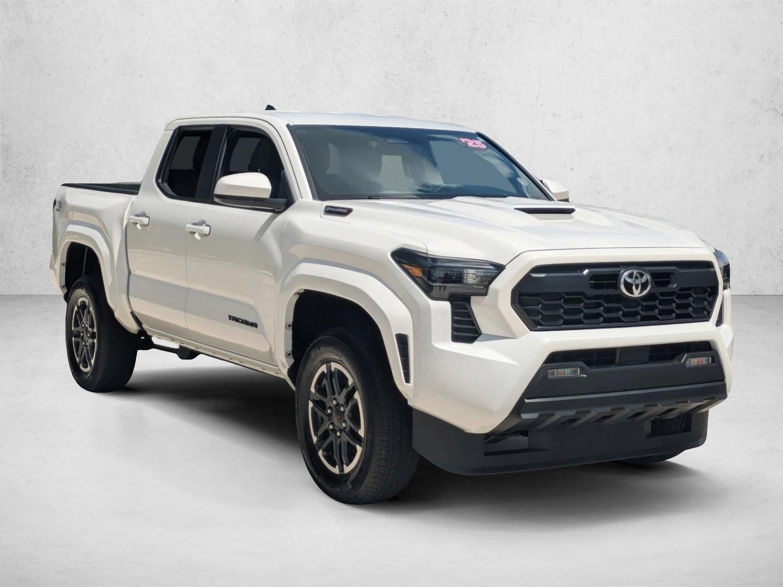2025 Toyota Tacoma 4WD 4WD TRD Sport Hybrid Double Cab 5' Bed AT (Natl)
