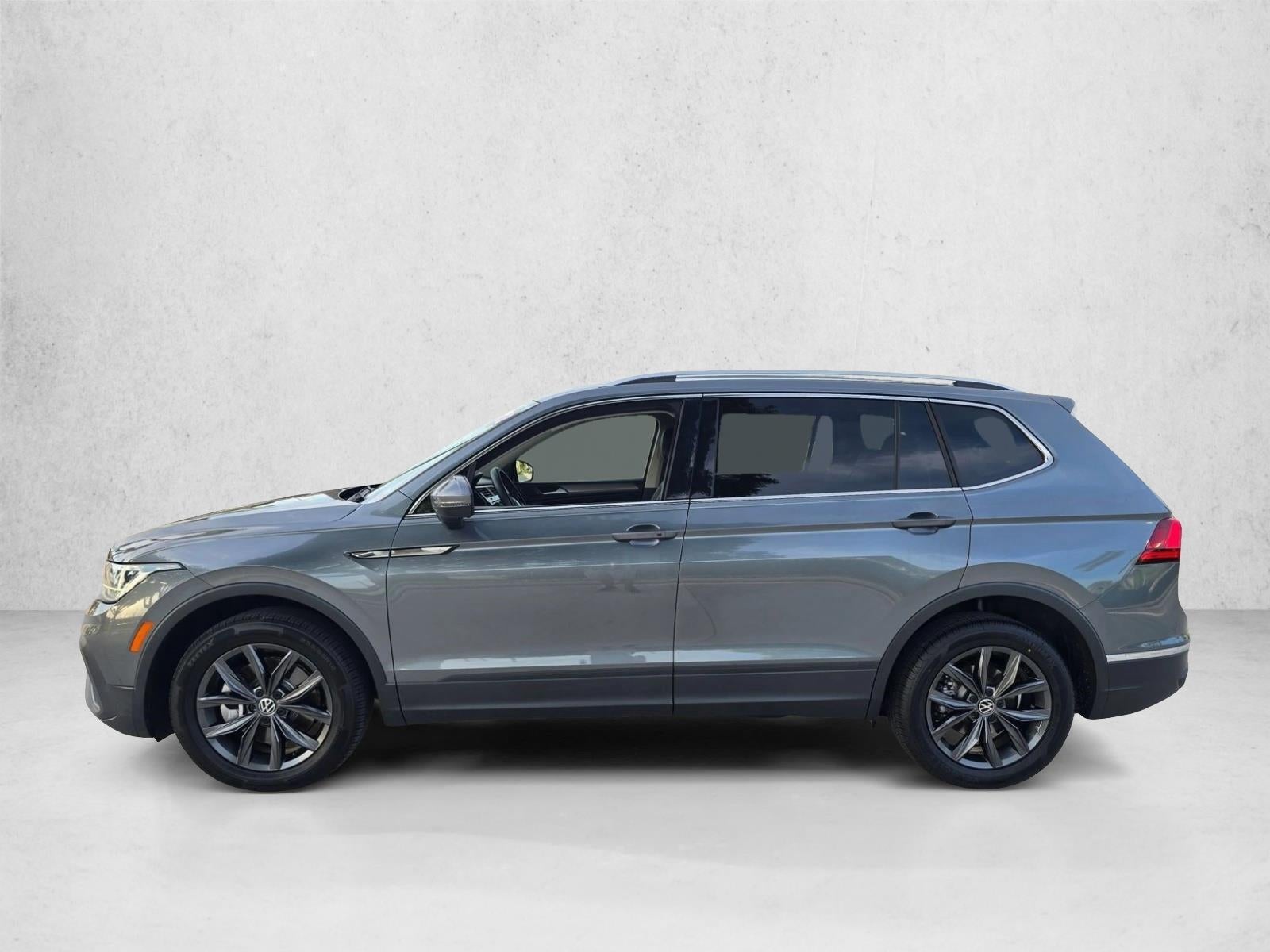 2022 Volkswagen Tiguan 2.0T SE FWD