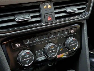 2024 Volkswagen Taos SE FWD