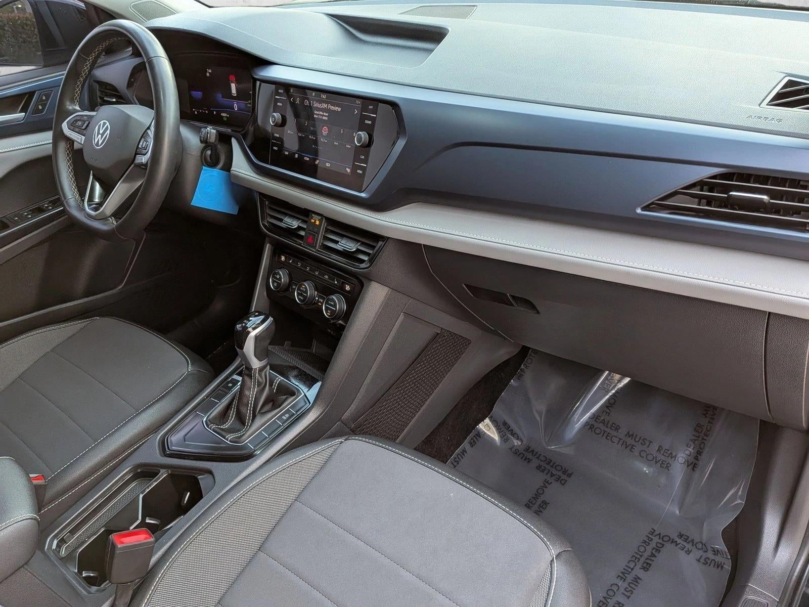 2024 Volkswagen Taos SE FWD