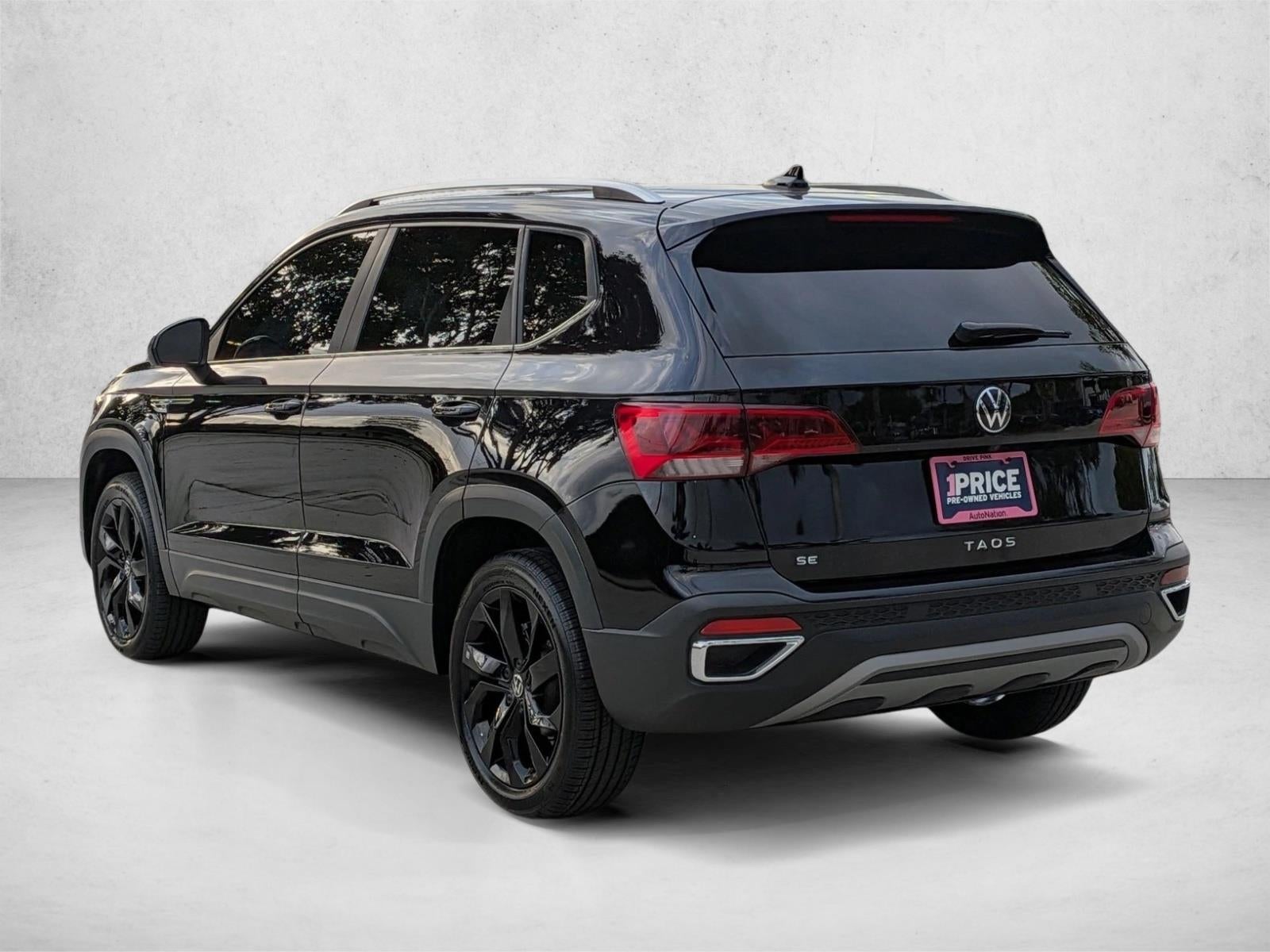 2024 Volkswagen Taos SE FWD