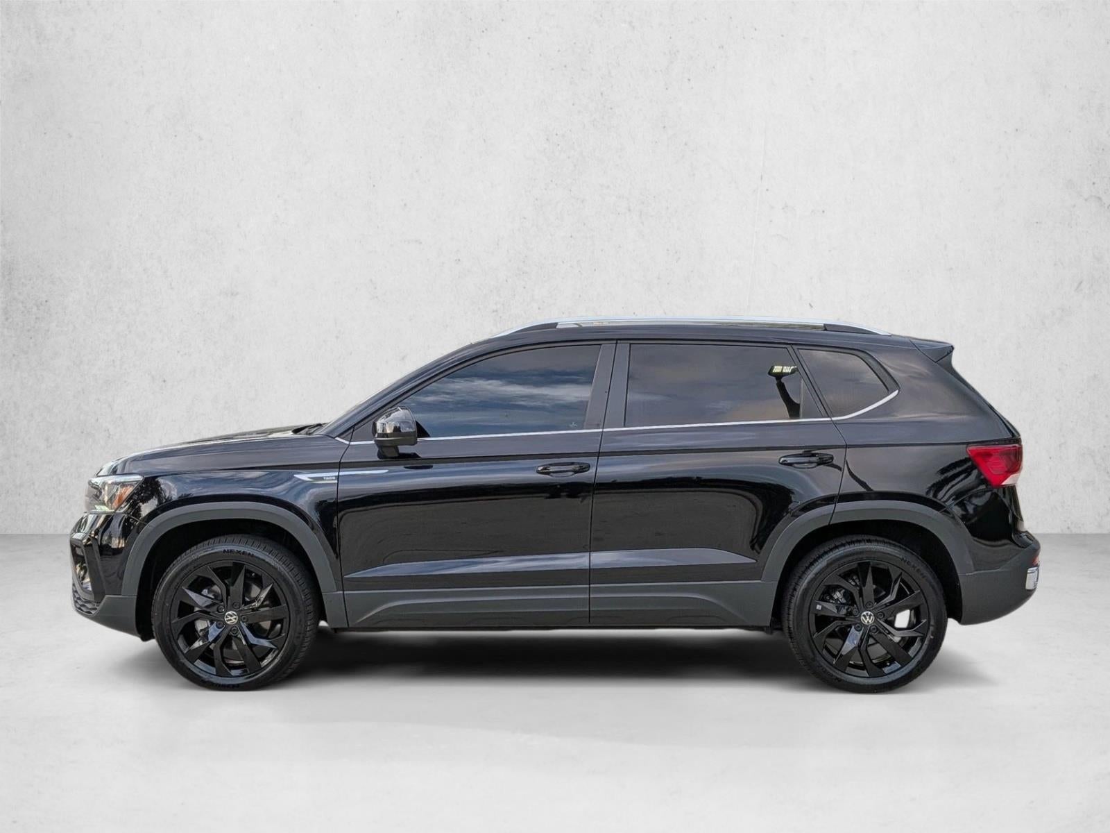 2024 Volkswagen Taos SE FWD