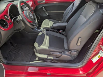 2015 Volkswagen Beetle Convertible 2dr Auto 1.8T Classic PZEV