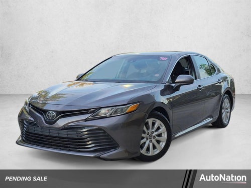 2018 Toyota Camry LE Auto (SE)