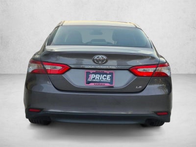 2018 Toyota Camry LE Auto (SE)