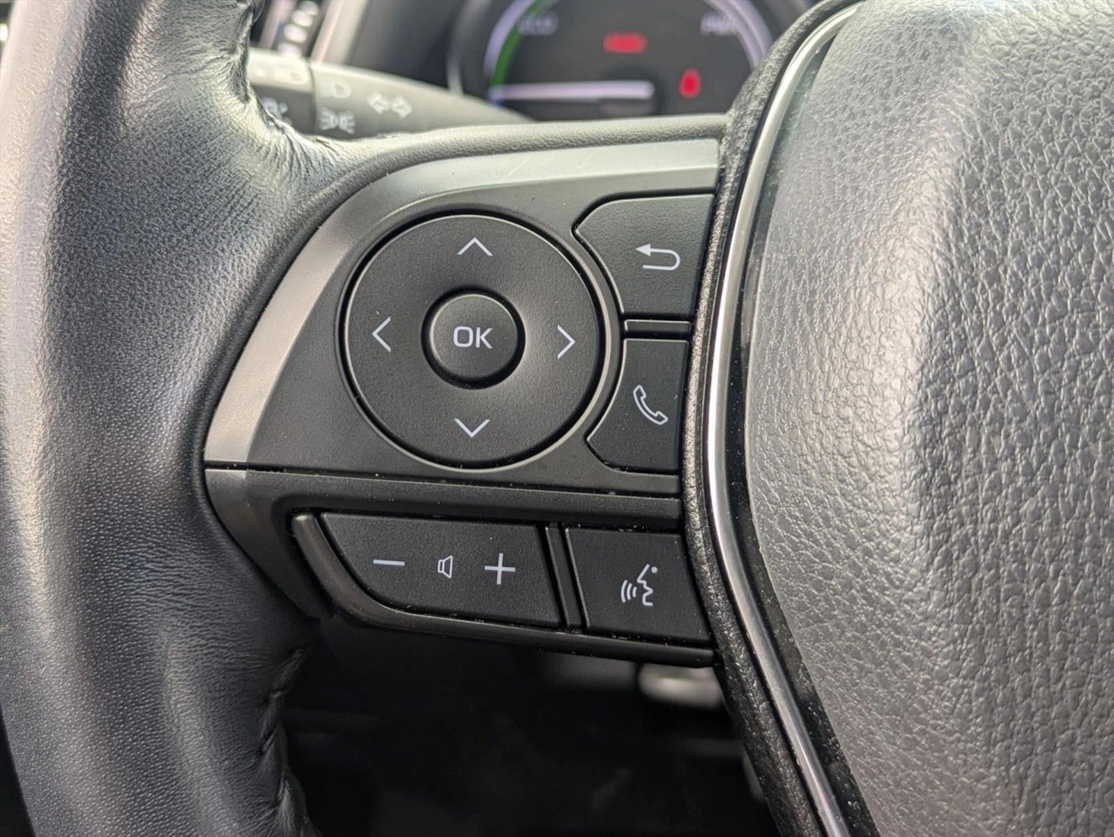 2019 Toyota Camry Hybrid SE CVT (Natl)