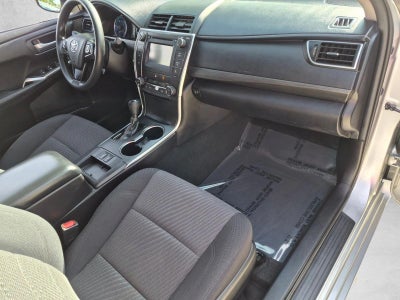 2017 Toyota Camry Hybrid LE CVT (Natl)