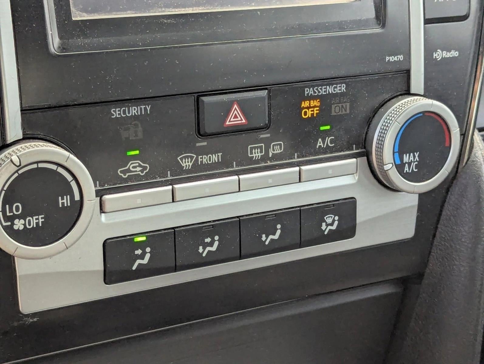 2013 Toyota Camry 4dr Sdn I4 Auto SE (Natl)