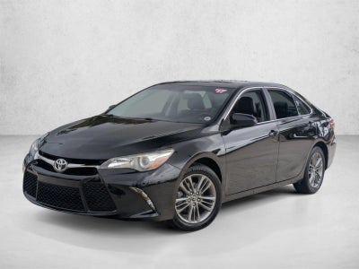 2017 Toyota Camry SE Auto (SE)