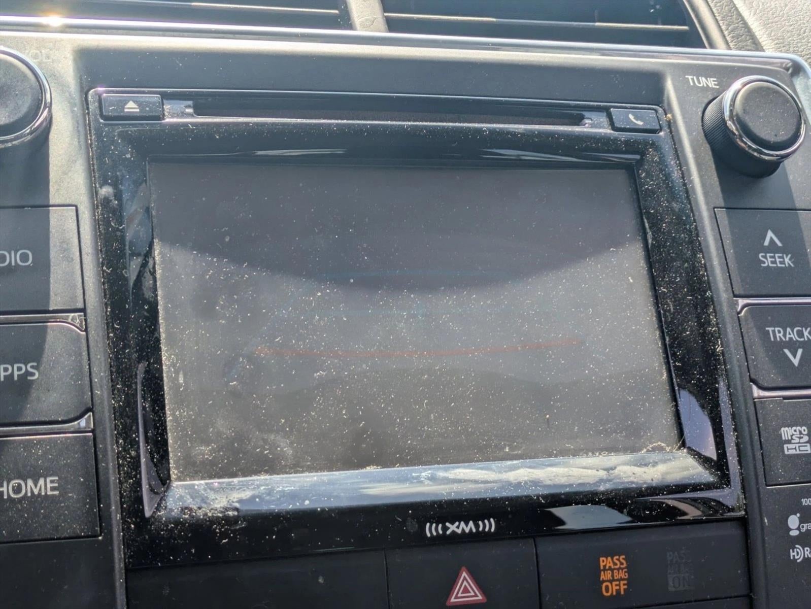 2017 Toyota Camry SE Auto (SE)