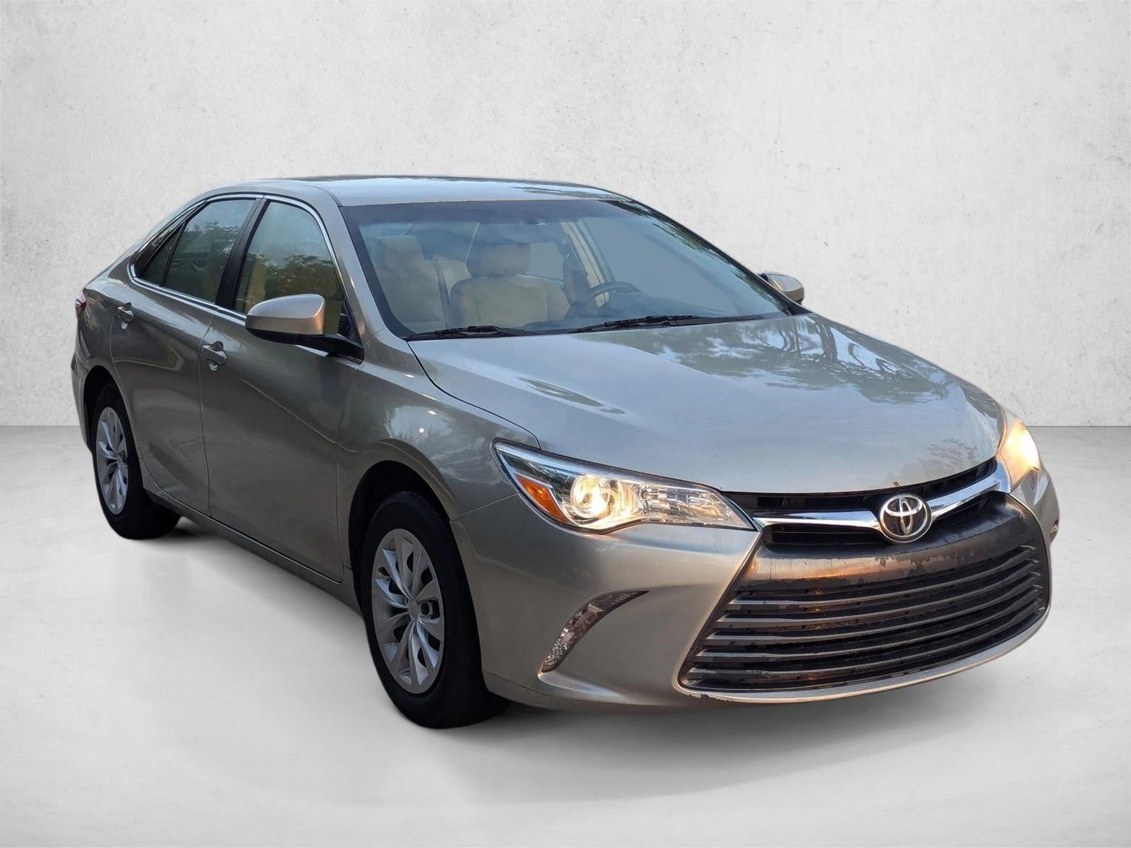 2017 Toyota Camry LE Auto (SE)